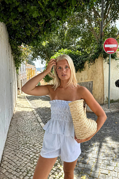 Aspen - Rüschentop und lockeres Shorts-Set