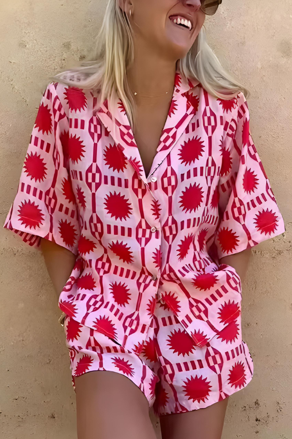 Cecilia - Bedrucktes Shirt und Shorts-Set im Strandstil