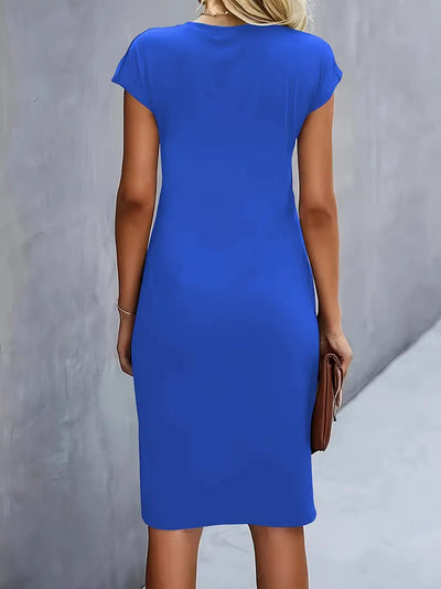 Adelina – Stilvolles Kleid Mit Rundhalsausschnitt