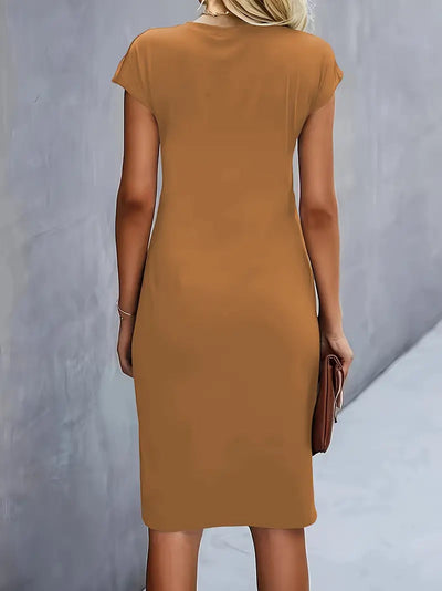 Adelina – Stilvolles Kleid Mit Rundhalsausschnitt