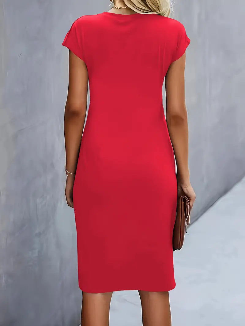 Adelina – Stilvolles Kleid Mit Rundhalsausschnitt