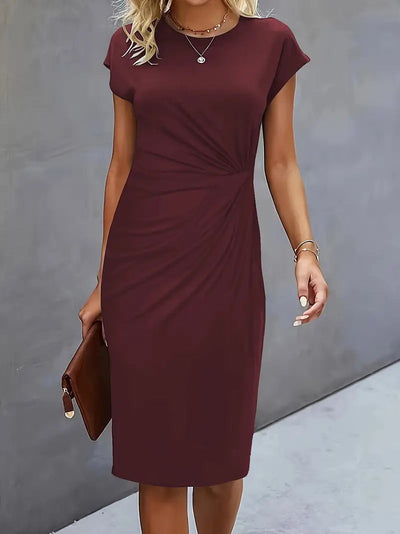 Adelina – Stilvolles Kleid Mit Rundhalsausschnitt