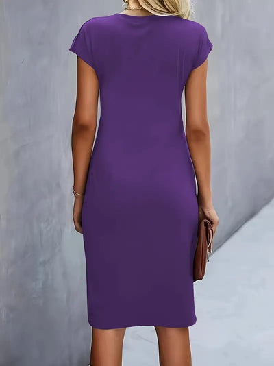 Adelina – Stilvolles Kleid Mit Rundhalsausschnitt