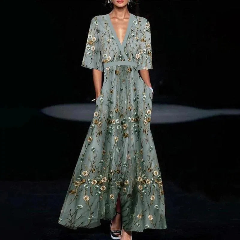 Ruby | Geknöpftes V-Ausschnitt Blumen Maxi Kleid