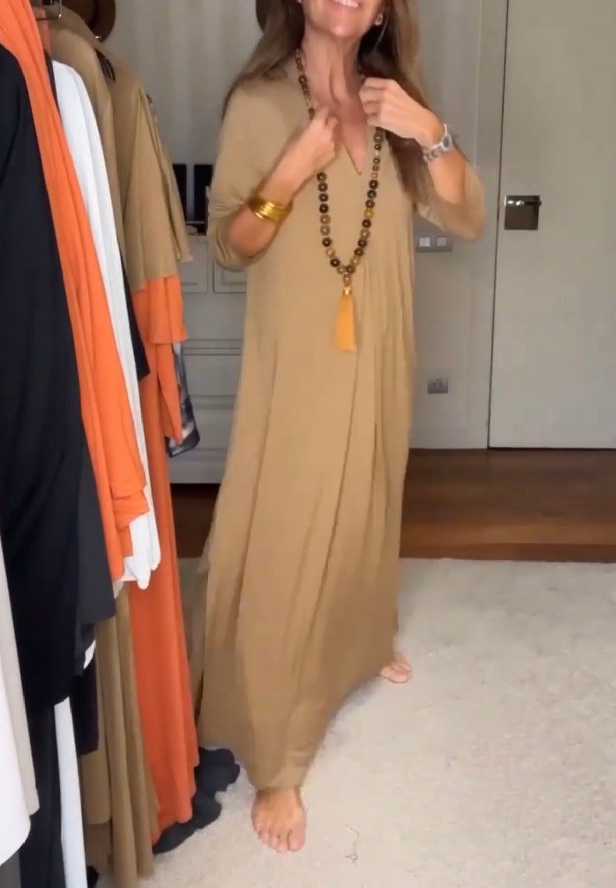 Vivienne - schlankes und stilvolles Kleid