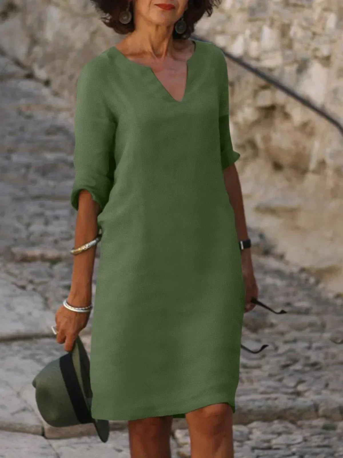 Suzan - Elegantes Kleid mit V-Ausschnitt